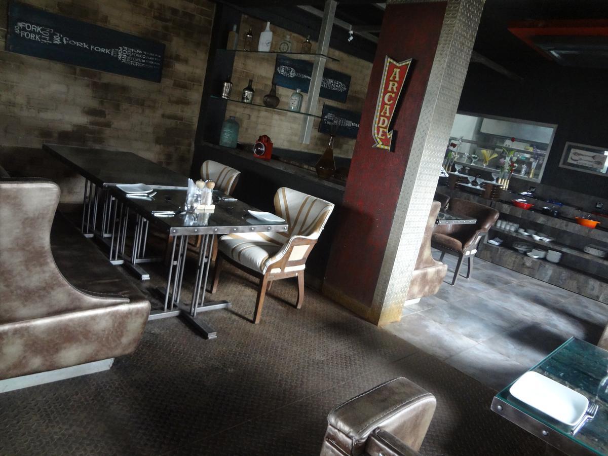 Hotel Gangakashi Nagpur Eksteriør bilde