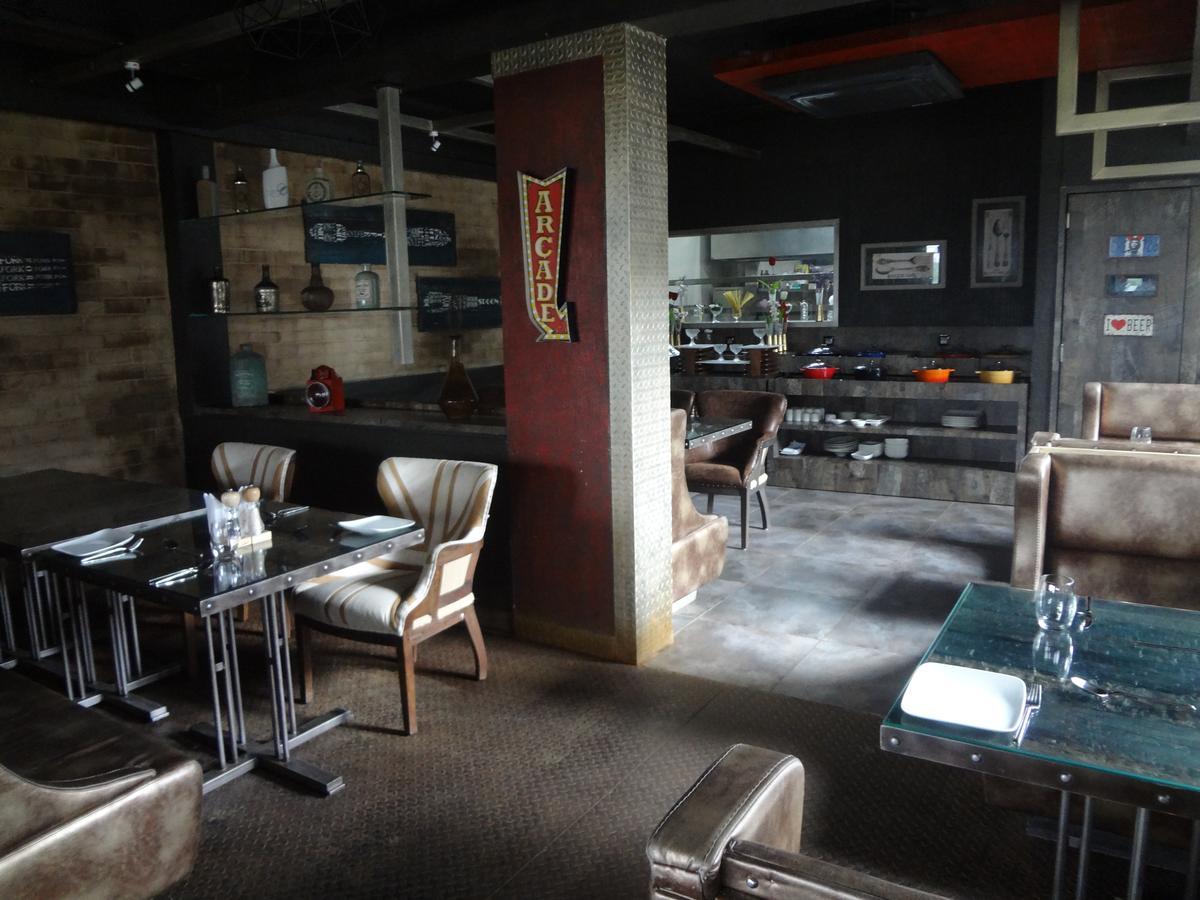 Hotel Gangakashi Nagpur Eksteriør bilde