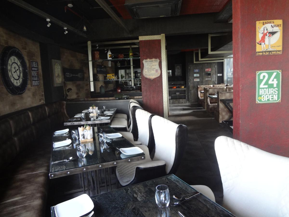 Hotel Gangakashi Nagpur Eksteriør bilde